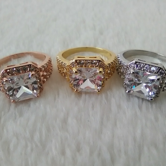 Size 7 sim diamond wedding engagement ring - Picture 4 of 6